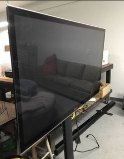 REDUCED LG 60” SMART HDTV with WIFI 