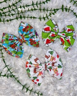 Grinch 5in Hair Bows