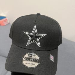 New Dallas, Cowboy Hat