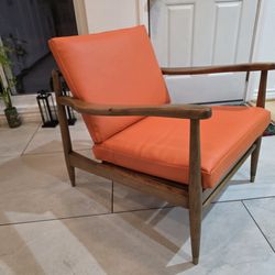 Mid Century Lounge Chair