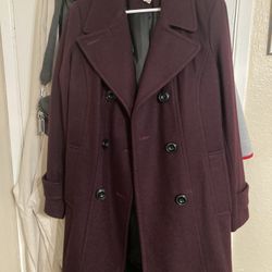 Woman’s Anne Klein Coat 