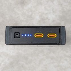 Nitecore NB20000 20000mAh Carbon Fiber Power Bank Dual USB-C 72Wh