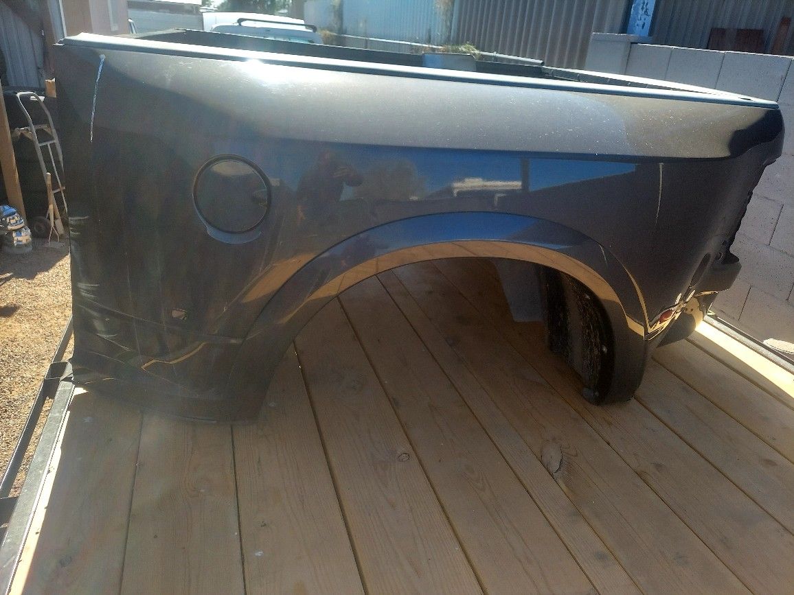 Short Bed Dually Ram 6'4"