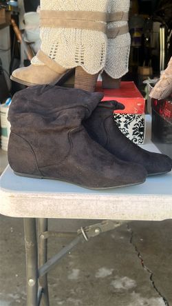 Black boots