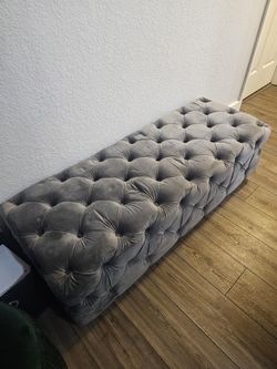 Suede Bench Gray