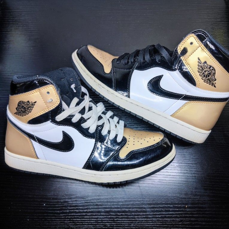 Nike Air Jordan Retro High Gold Toe Size 10 Mens
