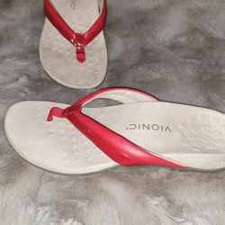 Vionic "Raya" (Size 10) Red Casual Flip Flop Thong Sandals Comfort Excellent Condition Price Is Firm Cash Only 