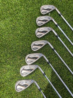 Full set of callaway mavrik max clubs (minus driver and putter) (plus brand new bag)