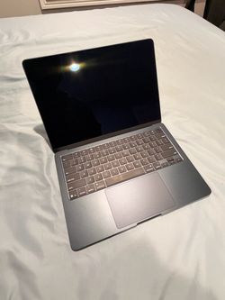 Apple Macbook Air M4 (2025)