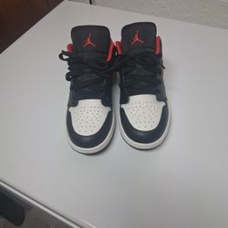 Kids Nike Jordan Size 5Y