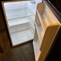 Wine Fridge 