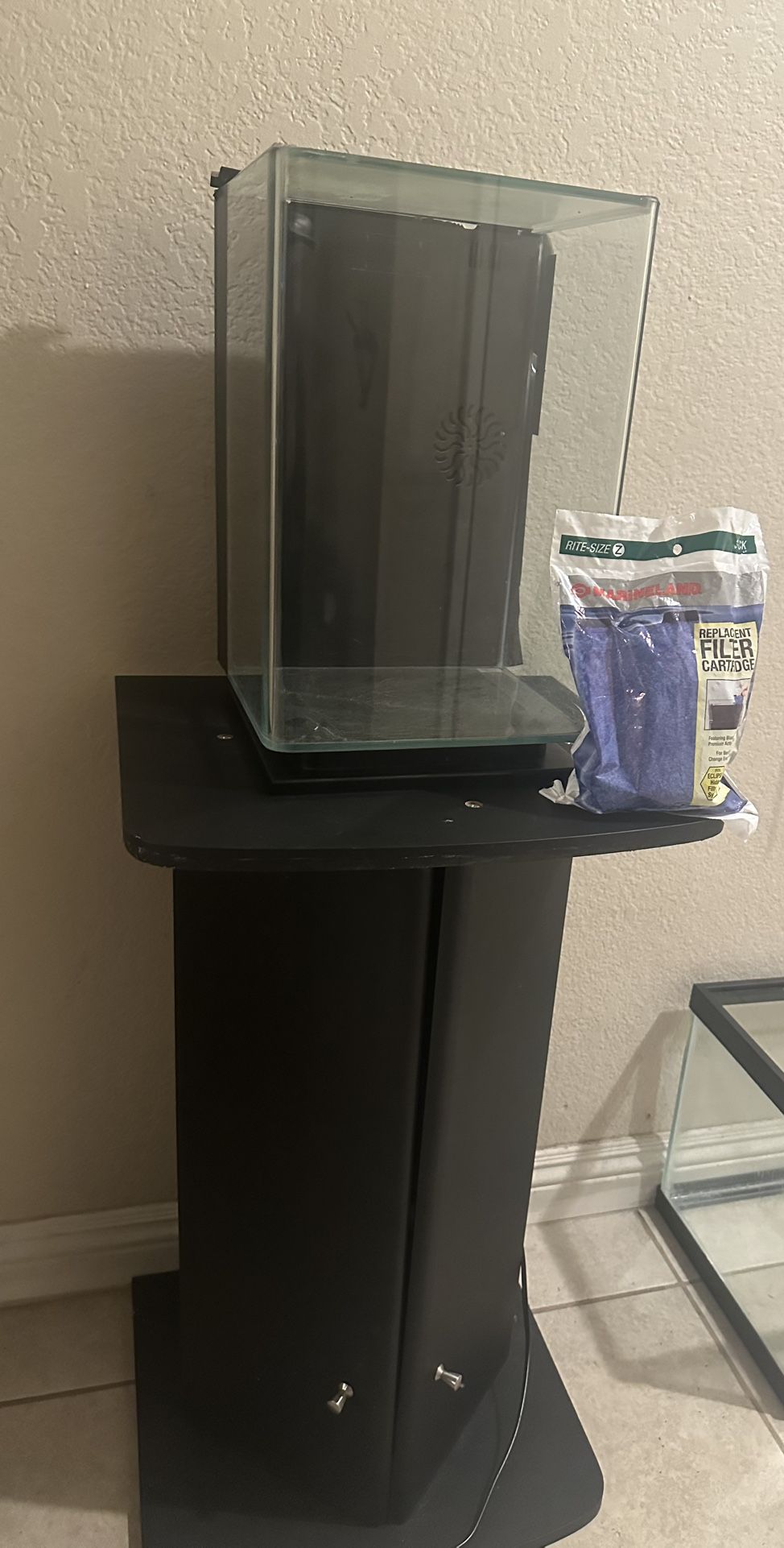 5 gal aquarium