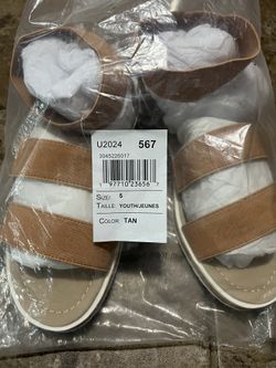 Girls Sandals 