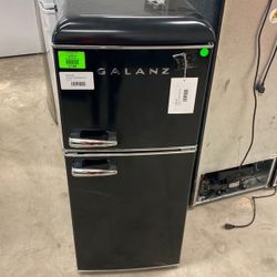 Galanz Mini Fridge