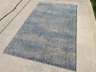 Nice Color Blend Soft Area Rug (5’1”x8’)