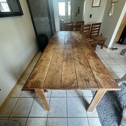 Wooden Farmhouse Table With 5 Chairs And A Bench