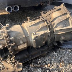 Tramicion Elizon 1000 De Chevy Y Mas De 200 Carros De Partes 