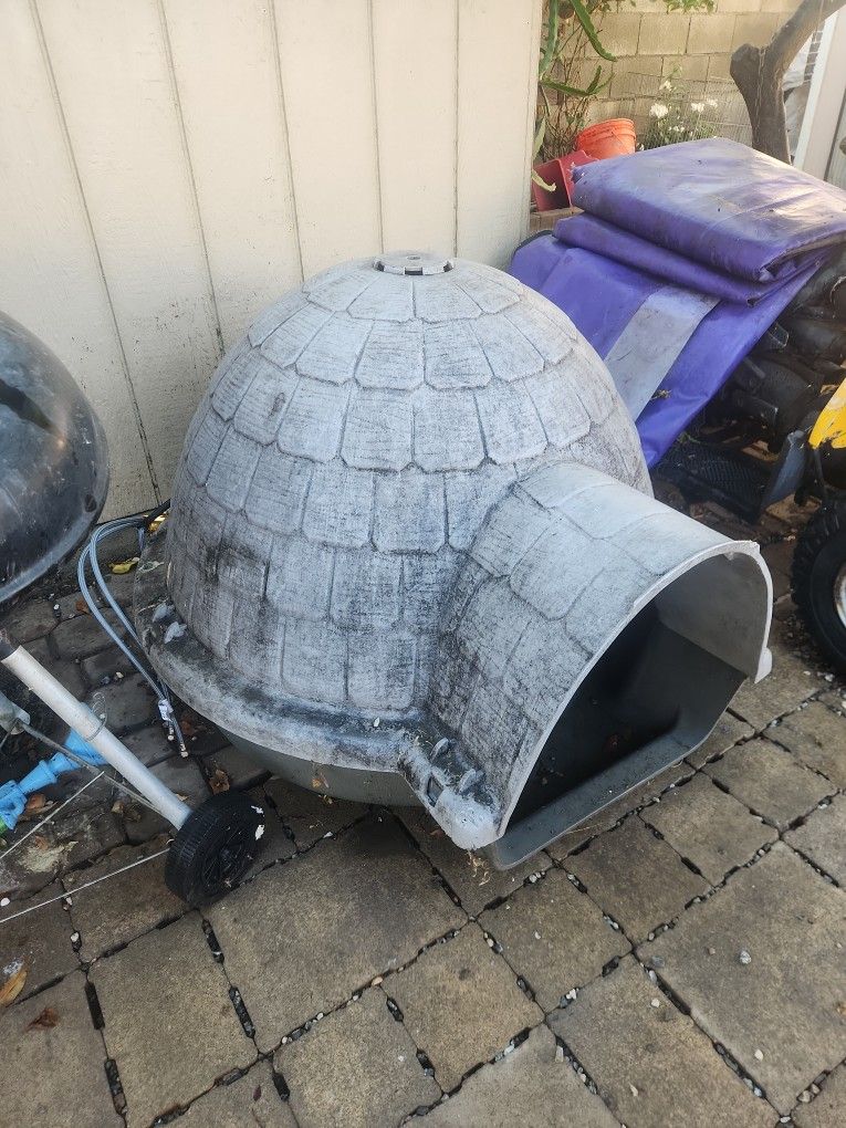 Dog Igloo
