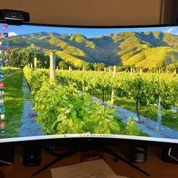 32in Curved Gaming Monitor
