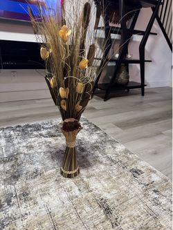 Home Decor/ Furniture