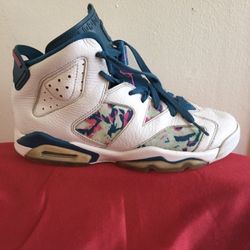 Jordan 6 Retro White Laser Fuchsia size 5Y 6.5 Woman’s