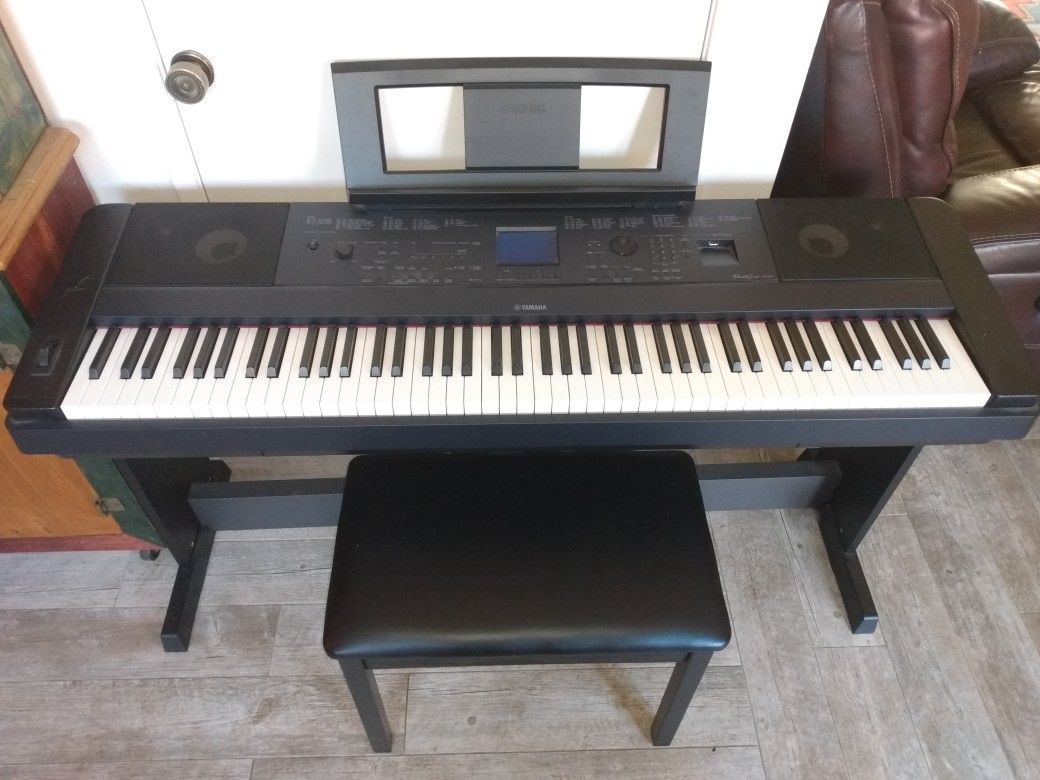 Yamaha Key Board