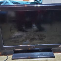 32 In. Sony Lcd Digital Color Tv