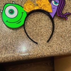 Monsters Inc : Mike Wazowski And Celia Mae Ears 