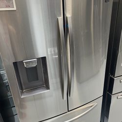Samsung Stainless Steel 27 Cu. Ft. 3-Door French Door Refrigerator With External Water & Ice Dispenser