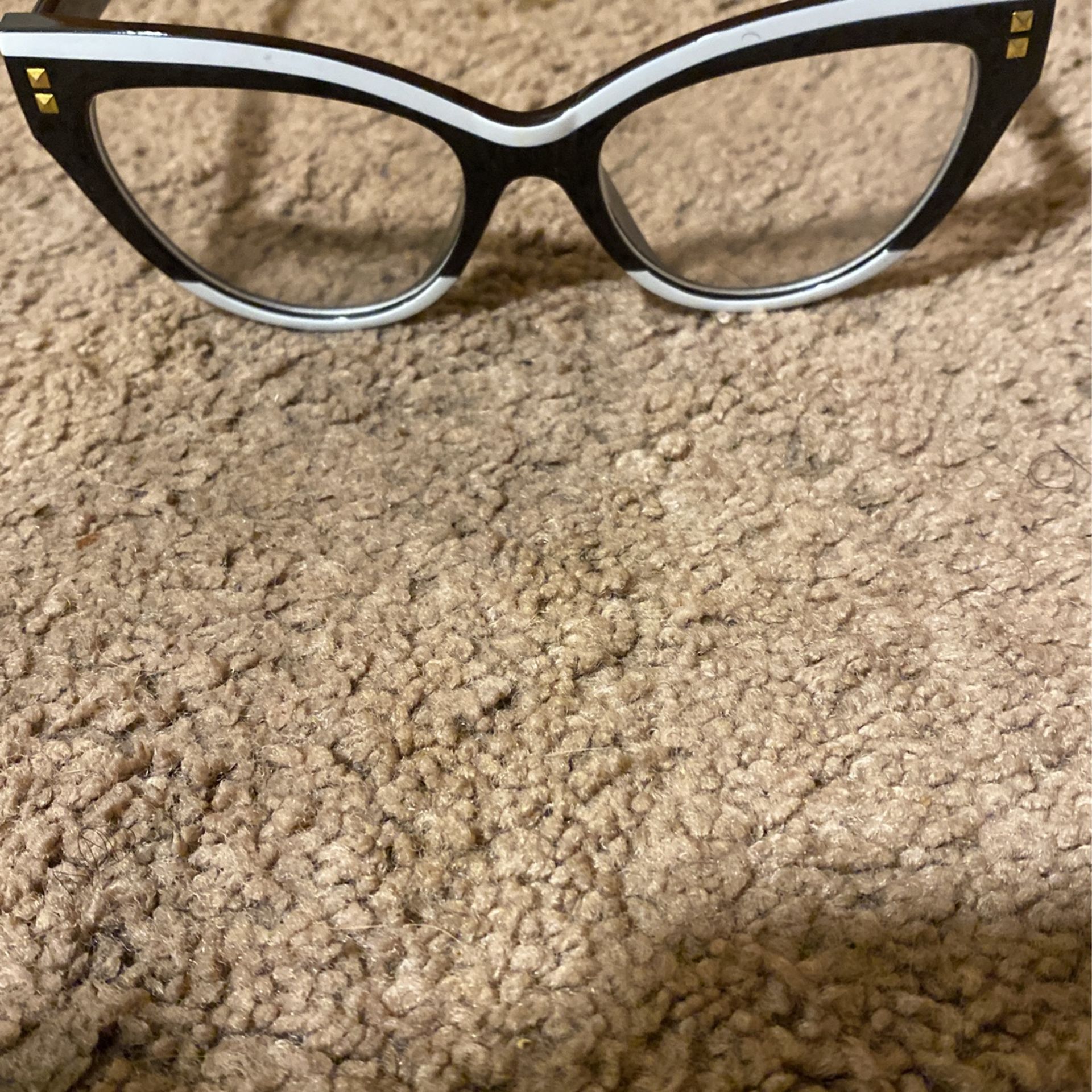 Black And White Cat Eyed Glasses
