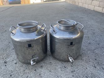 Stainless Steel Beverage Holders/ Oil Fustis 