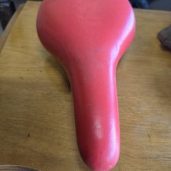 Bike saddle Red.  10 bucks!