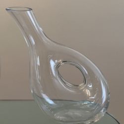 Lenox Tuscany Classics Collection Thick Lead Free Crystal Glass 48 oz Pierced Tilted Wine Decanter EUC