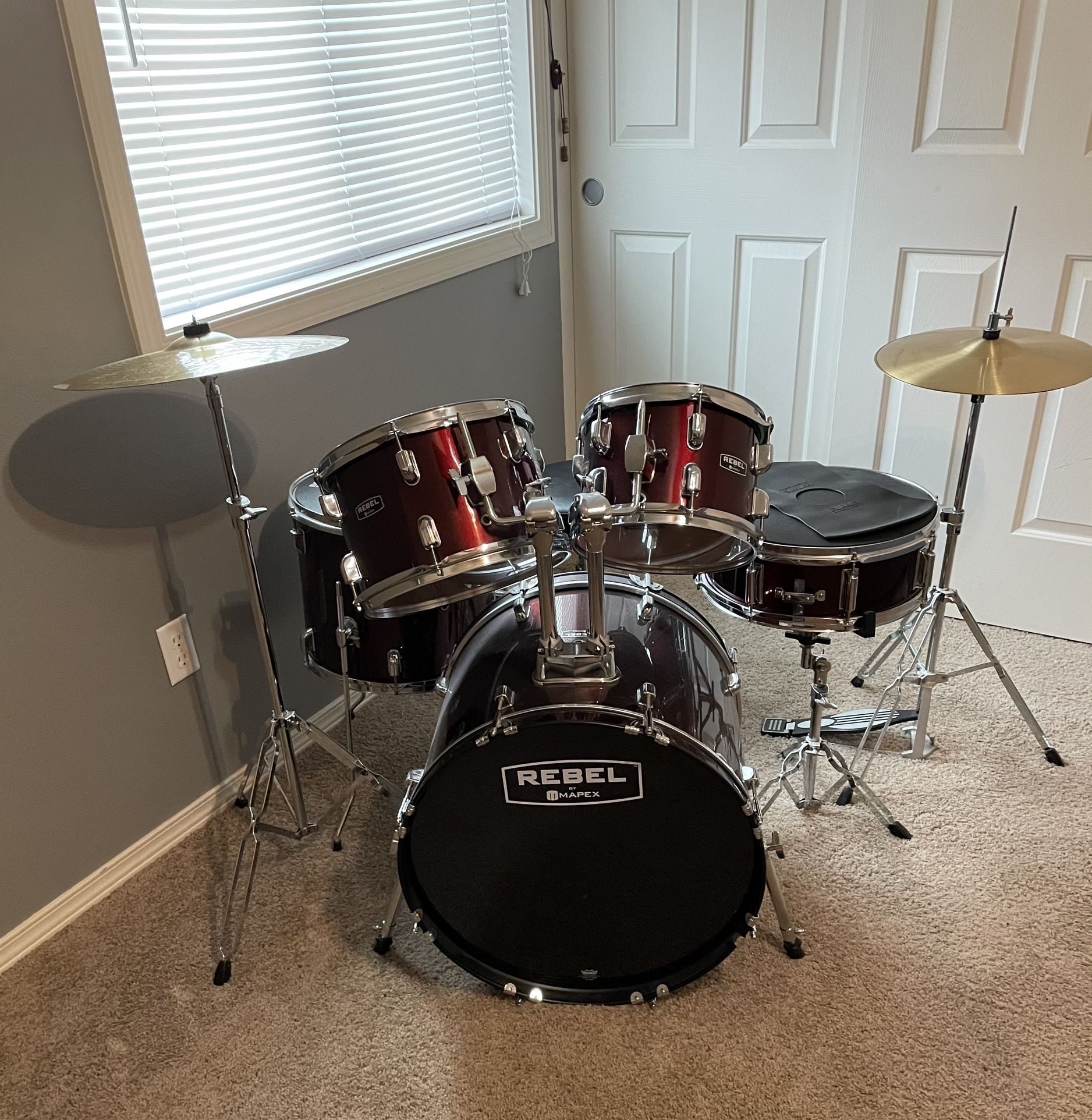 Rebel 5 Piece Drum Set