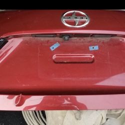 2016 Toyota scion Rear Tail Gate