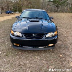 2003 Ford Mustang