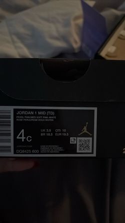4c Jordan 1 mids