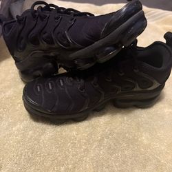 Nike Vapor Max Triple Black