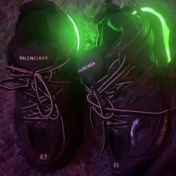 Black Balenciaga Led Track Runner Size 42 Trading It Need The Best Offers