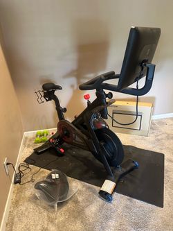 Brand New Peloton. Pick up only Boynton Beach