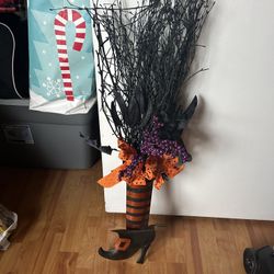 Witch Leg Decor