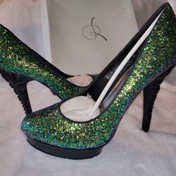 Green Platform Heels