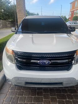 2014 Ford Explorer