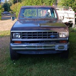 1984 Ford Ranger 4x4 2.8 L V6 Automatic