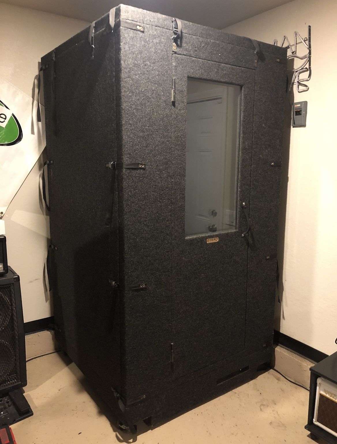 Whisper room Vocal Booth
