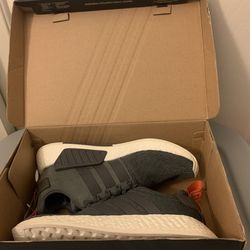 adidas NMD_R2 Men's Sneakers Size 8, In Dark Gray Color