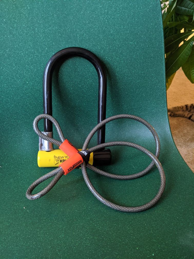 Kryptonite Bike Lock (U lock with cable)