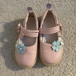 pink girl shoes flat size 11 dress flat shoes rubber bottom shoes  Comes from pet free smoke free home  Wiped to clean & sanitized  