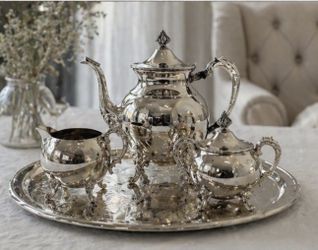 Elegant Vintage Sheridan Silver Tea Service with Tray | Victorian Revival Silver-Plated Set
