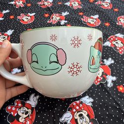 Pokémon Christmas mug